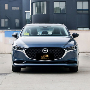 Mazda3 Axela Urban Sedan 2.0L Automatic Premium Black Edition سيارة وقود مستعملة فاخرة وأنيقة